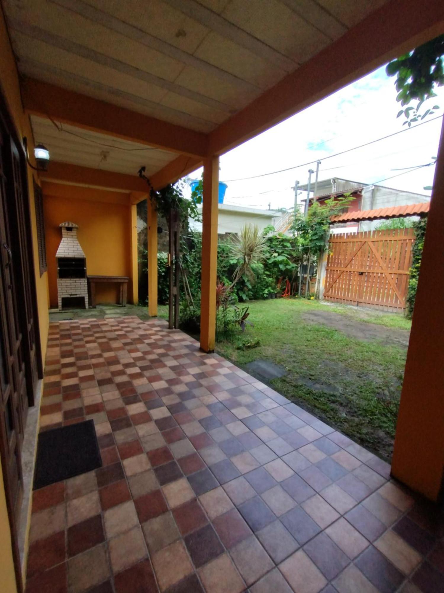 Vila Casa Amarela Da Prainha De Mambucaba - 6 Pessoas Araquari Exteriér fotografie
