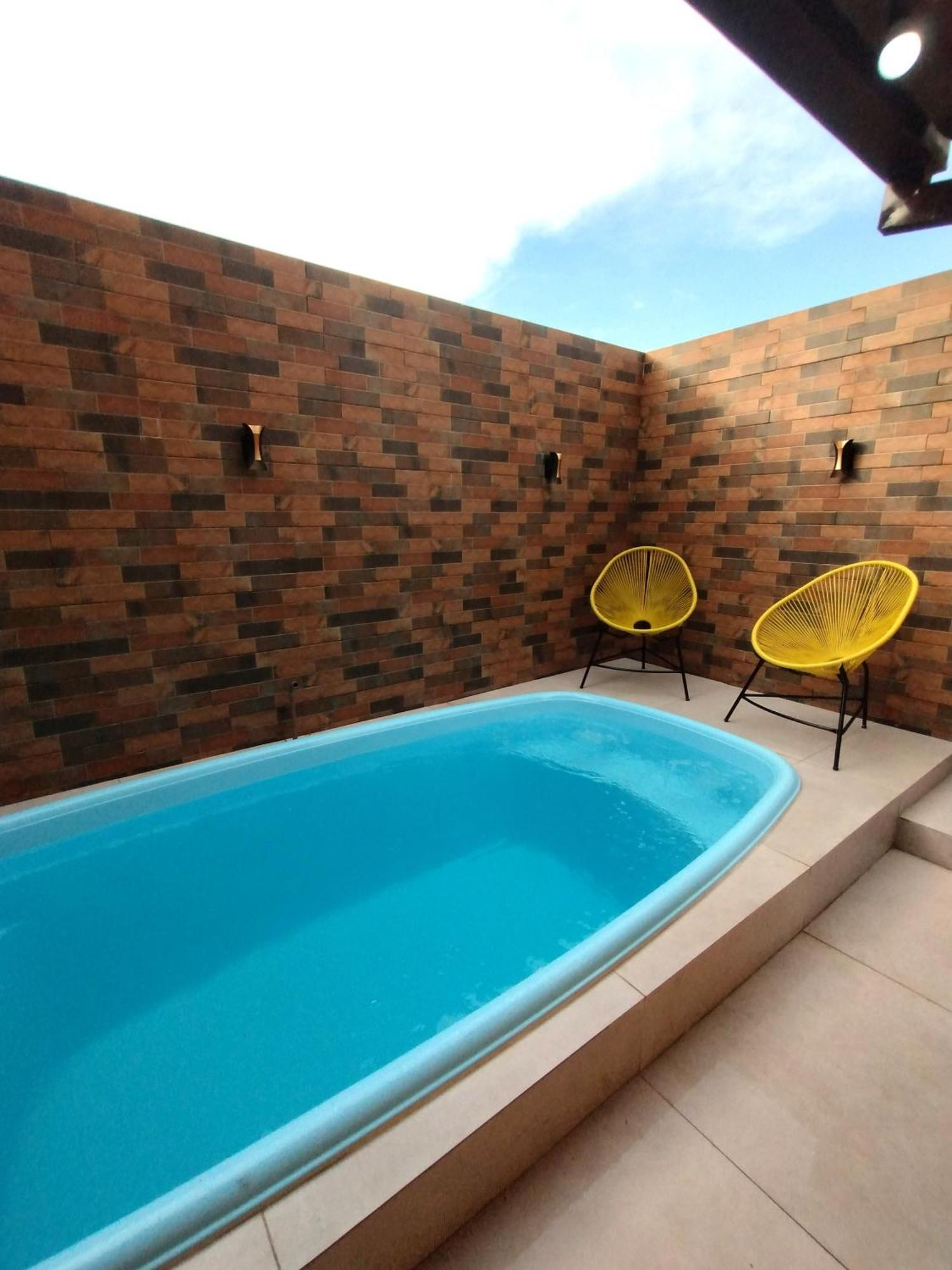 Vila Casa Amarela Da Prainha De Mambucaba - 6 Pessoas Araquari Exteriér fotografie