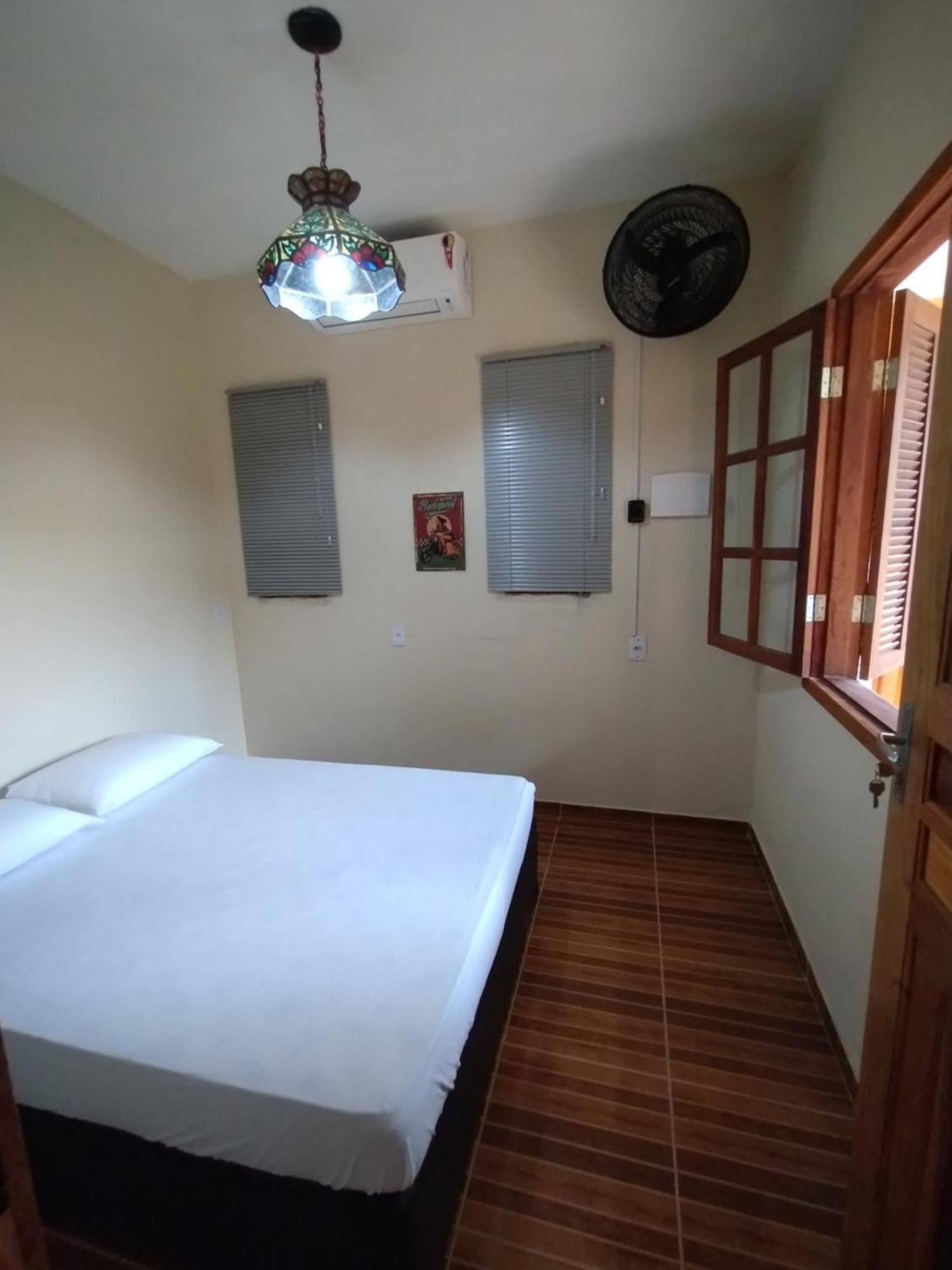 Vila Casa Amarela Da Prainha De Mambucaba - 6 Pessoas Araquari Exteriér fotografie